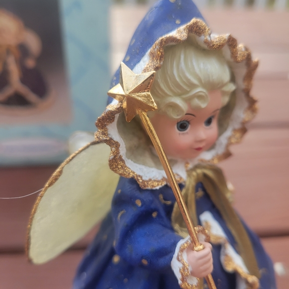 Vintage Madame Alexander Fairy Godmother Figurine 5.5" - Picture 2 of 9